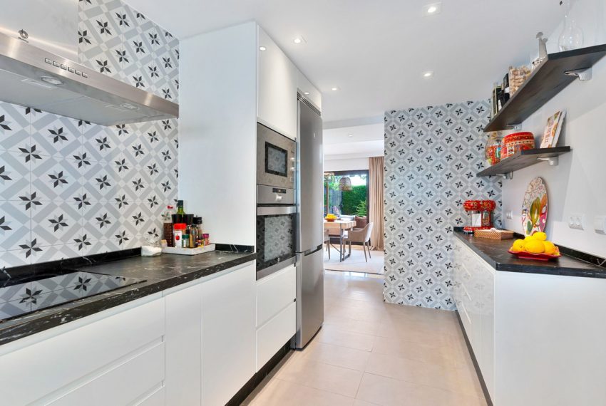 R5159788-Townhouse-For-Sale-San-Pedro-de-Alcantara-Terraced-4-Beds-239-Built-7