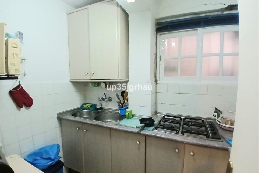 R5160196-Villa-For-Sale-Estepona-Detached-5-Beds-344-Built-19