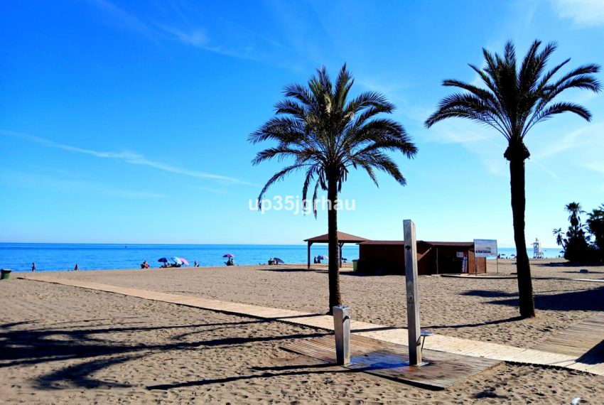 R5160196-Villa-For-Sale-Estepona-Detached-5-Beds-344-Built-2