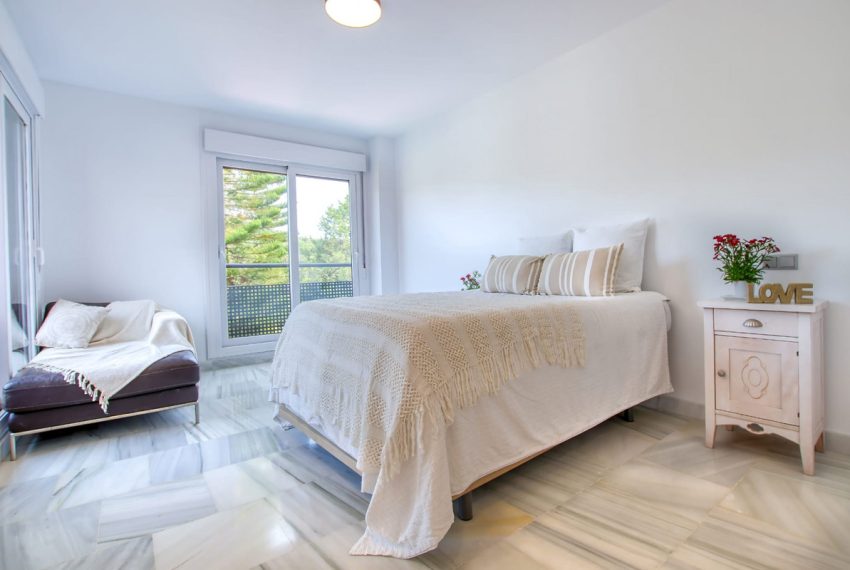 R5160289-Villa-For-Sale-Benahavis-Detached-4-Beds-285-Built-11