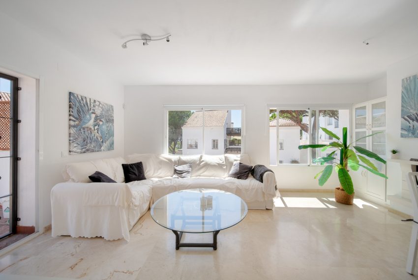 R5160301-Apartment-For-Sale-Nueva-Andalucia-Penthouse-Duplex-3-Beds-216-Built-3