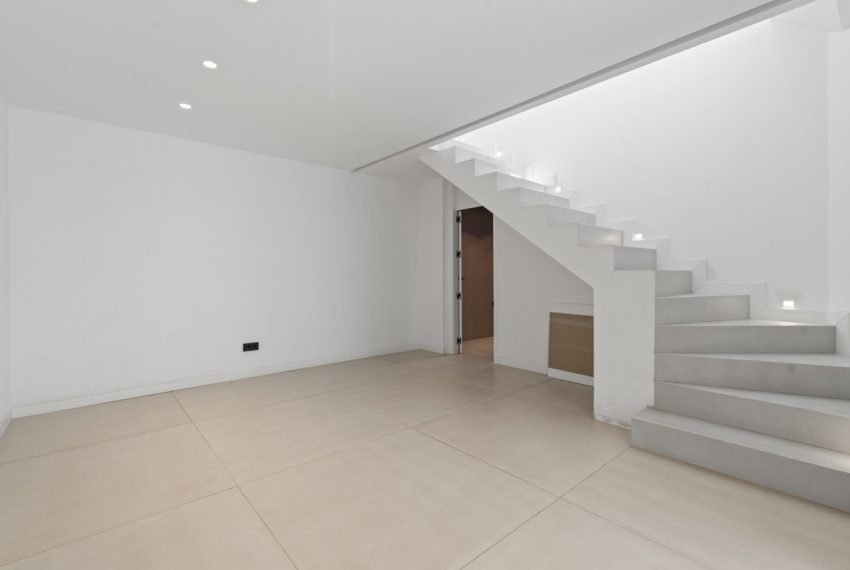 R5160850-Villa-For-Sale-El-Paraiso-Terraced-4-Beds-246-Built-6