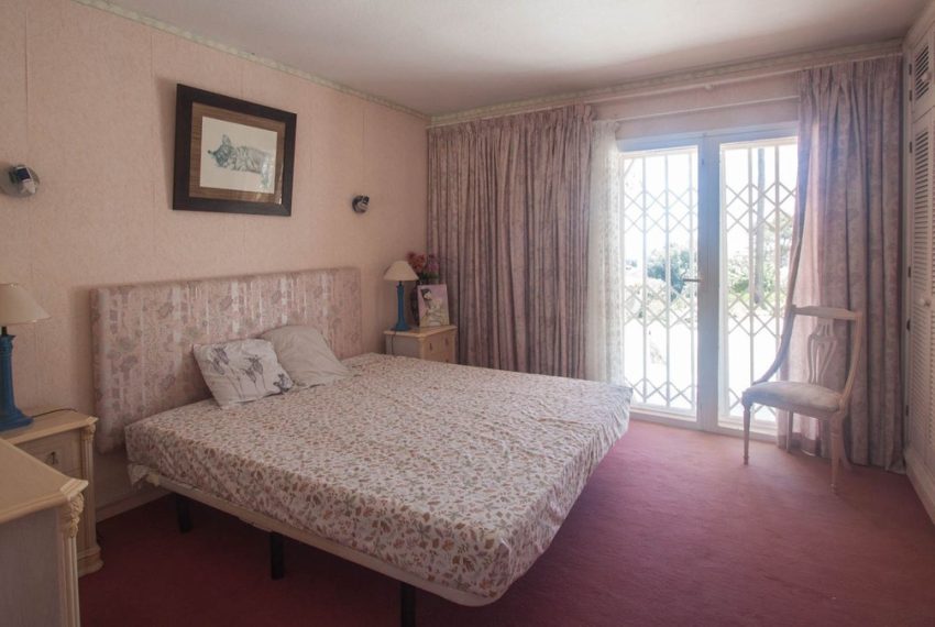 R5160958-Villa-For-Sale-Estepona-Detached-4-Beds-340-Built-10