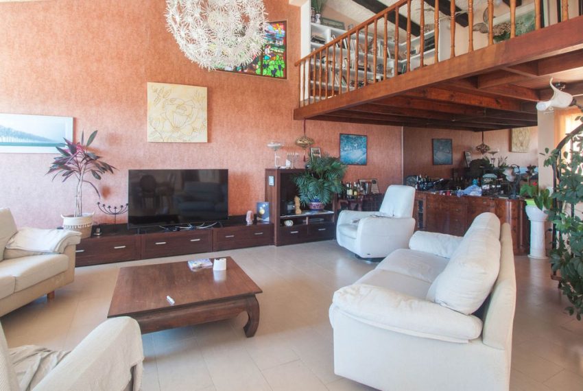 R5160958-Villa-For-Sale-Estepona-Detached-4-Beds-340-Built-5