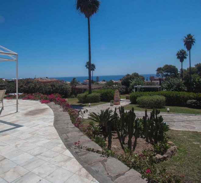 R5160958-Image 1-Detached - 4 Beds - 340 Built