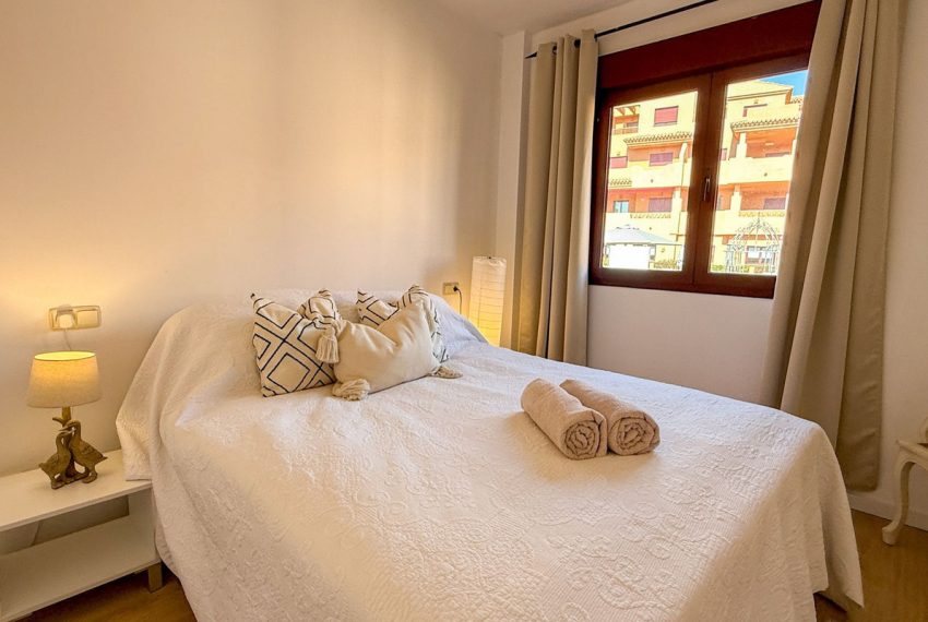 R5161393-Apartment-For-Sale-El-Paraiso-Penthouse-1-Beds-60-Built-4