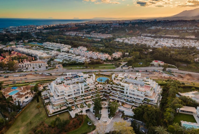 R5161483-Apartment-For-Sale-The-Golden-Mile-Middle-Floor-3-Beds-110-Built-2