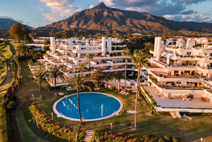 R5161483-Apartment-For-Sale-The-Golden-Mile-Middle-Floor-3-Beds-110-Built-4