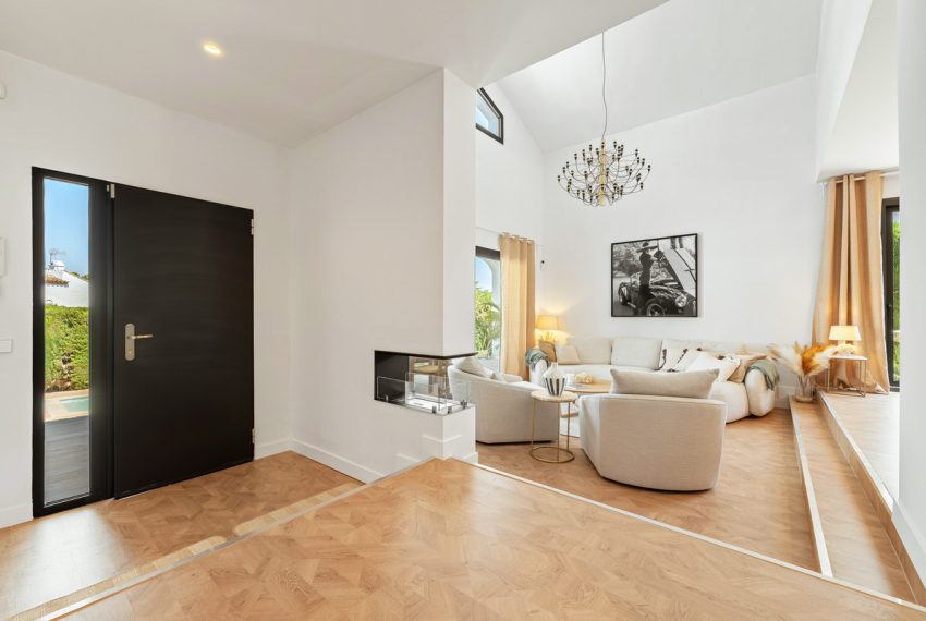 R5161495-Villa-For-Sale-Nueva-Andalucia-Detached-4-Beds-280-Built-19