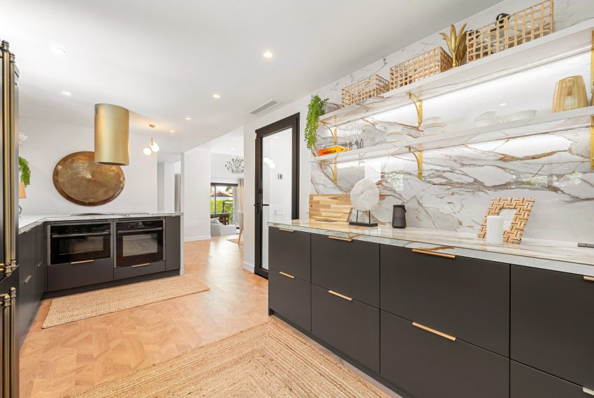 R5161495-Villa-For-Sale-Nueva-Andalucia-Detached-4-Beds-280-Built-5