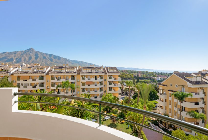 R5161573-Apartment-For-Sale-Nueva-Andalucia-Duplex-3-Beds-171-Built-12