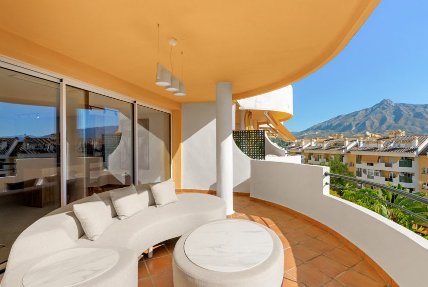 R5161573-Apartment-For-Sale-Nueva-Andalucia-Duplex-3-Beds-171-Built-13