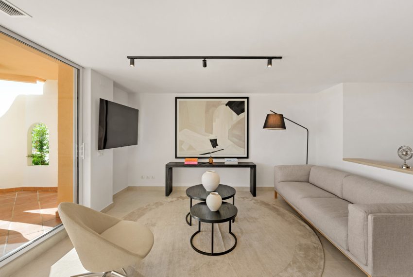 R5161573-Apartment-For-Sale-Nueva-Andalucia-Duplex-3-Beds-171-Built-8