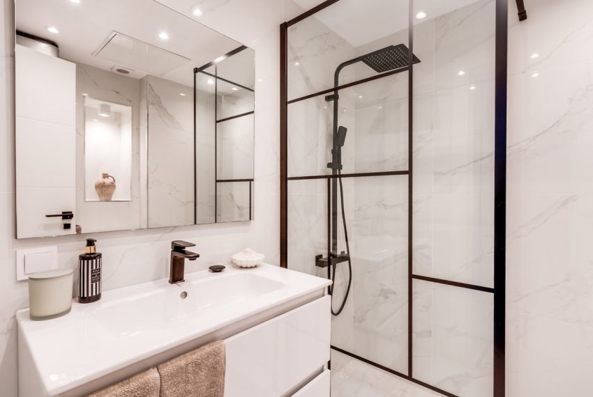 R5161960-Apartment-For-Sale-Nueva-Andalucia-Ground-Floor-3-Beds-117-Built-10