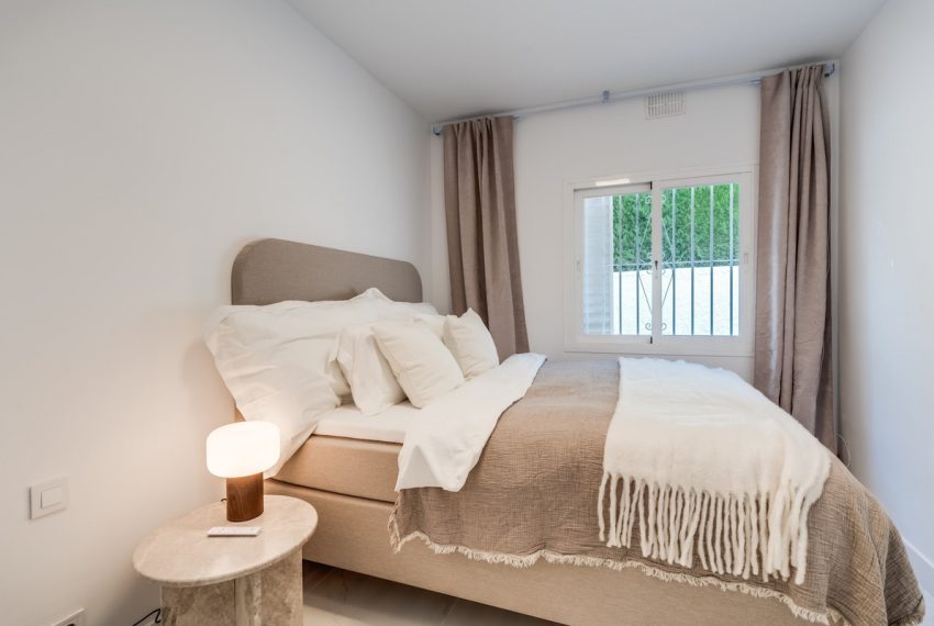 R5161960-Apartment-For-Sale-Nueva-Andalucia-Ground-Floor-3-Beds-117-Built-11