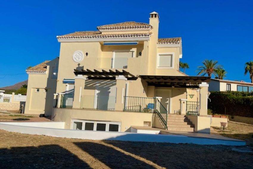 R5162131-Villa-For-Sale-Estepona-Detached-5-Beds-322-Built-11