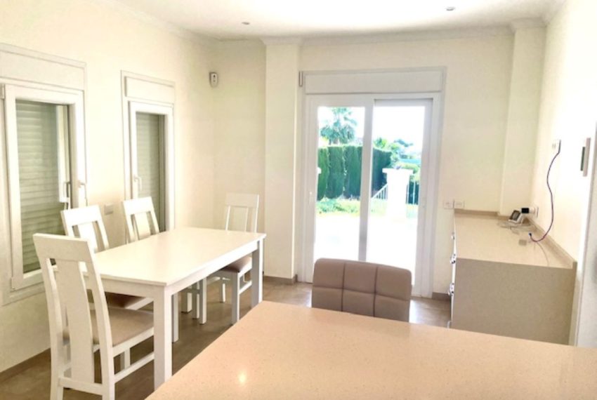 R5162131-Villa-For-Sale-Estepona-Detached-5-Beds-322-Built-15
