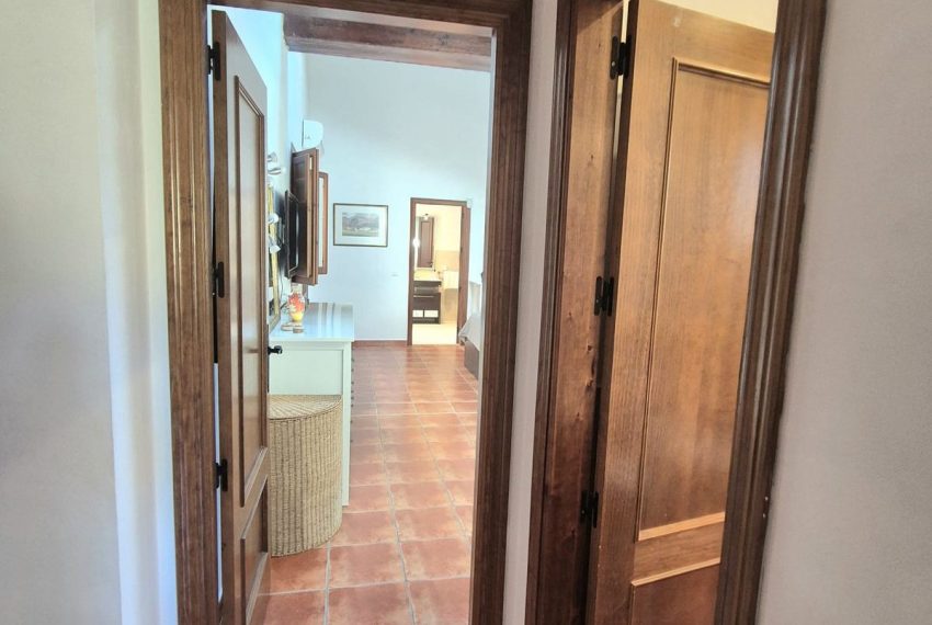 R5162245-Villa-For-Sale-Coin-Detached-2-Beds-115-Built-13