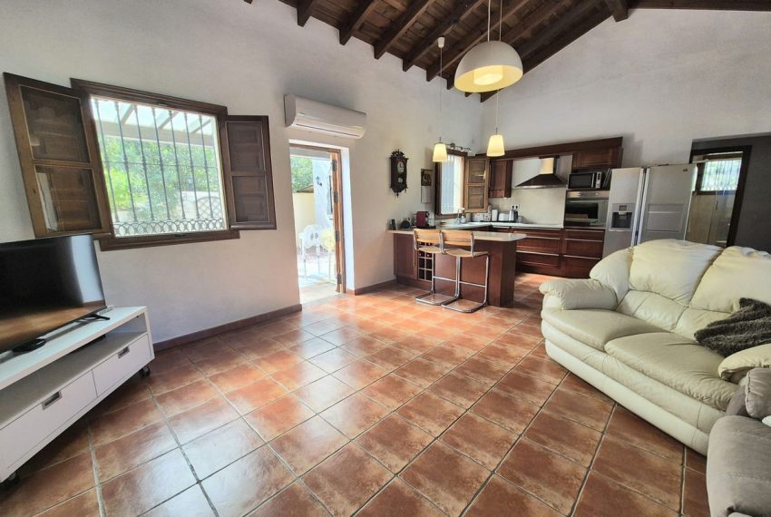 R5162245-Villa-For-Sale-Coin-Detached-2-Beds-115-Built-5