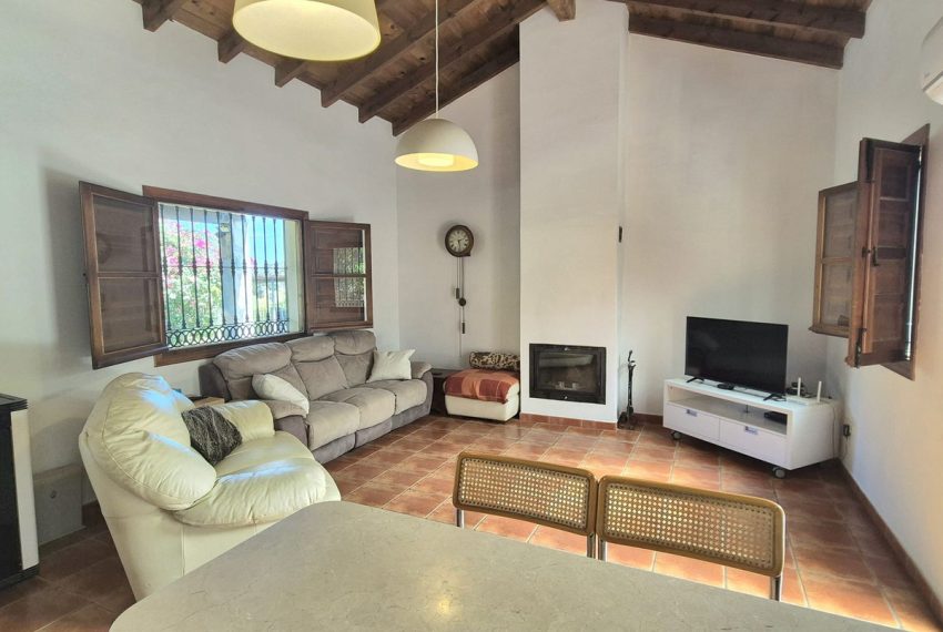 R5162245-Villa-For-Sale-Coin-Detached-2-Beds-115-Built-8
