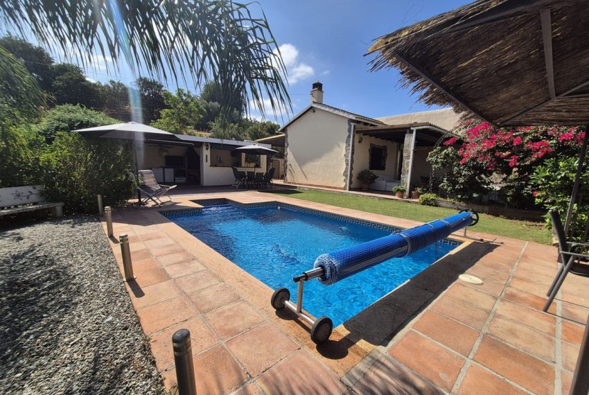 R5162245-Villa-For-Sale-Coin-Detached-2-Beds-115-Built