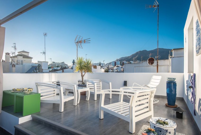R5162305-Apartment-For-Sale-Estepona-Penthouse-2-Beds-105-Built