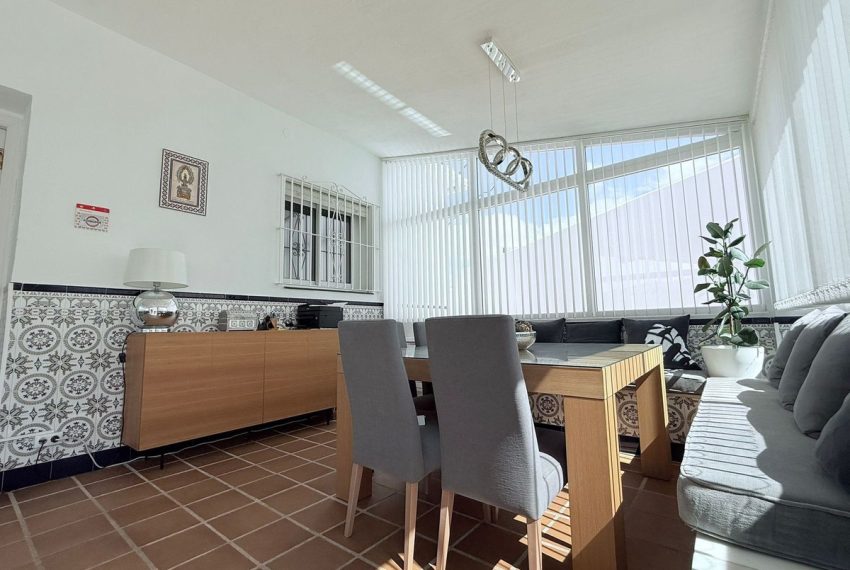 R5162377-Villa-For-Sale-Coin-Detached-7-Beds-327-Built-16