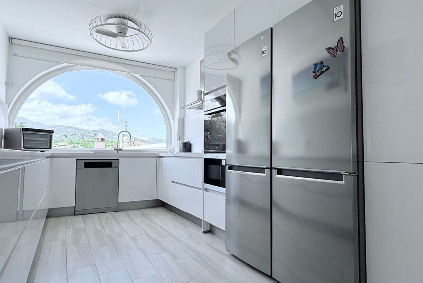 R5162377-Villa-For-Sale-Coin-Detached-7-Beds-327-Built-18