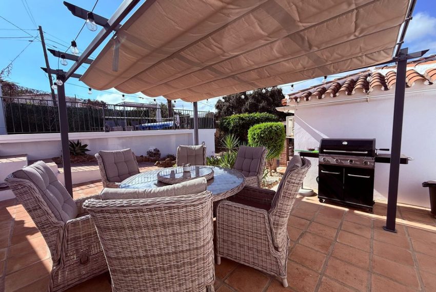 R5162377-Villa-For-Sale-Coin-Detached-7-Beds-327-Built-3