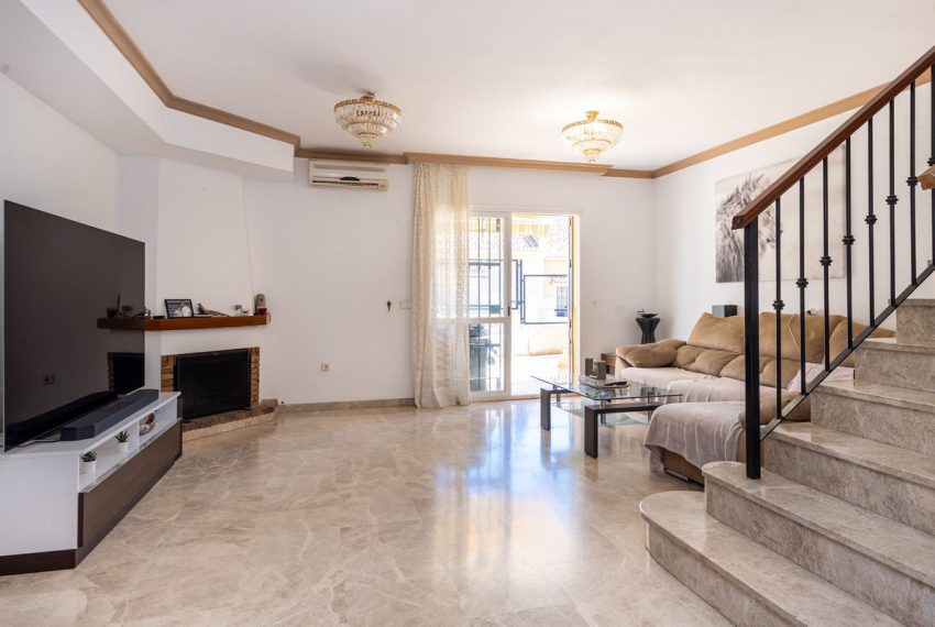 R5162419-Townhouse-For-Sale-Marbella-Terraced-4-Beds-210-Built-2