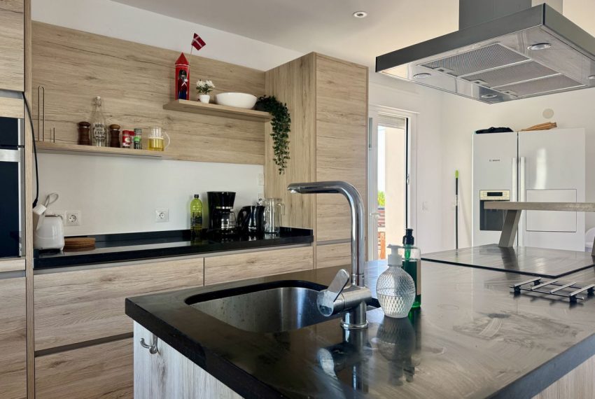R5162527-Villa-For-Sale-Estepona-Detached-4-Beds-258-Built-17