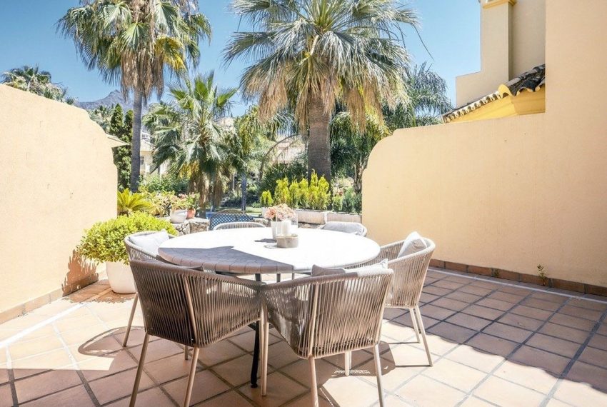 R5162563-Villa-For-Sale-The-Golden-Mile-Semi-Detached-4-Beds-263-Built-4