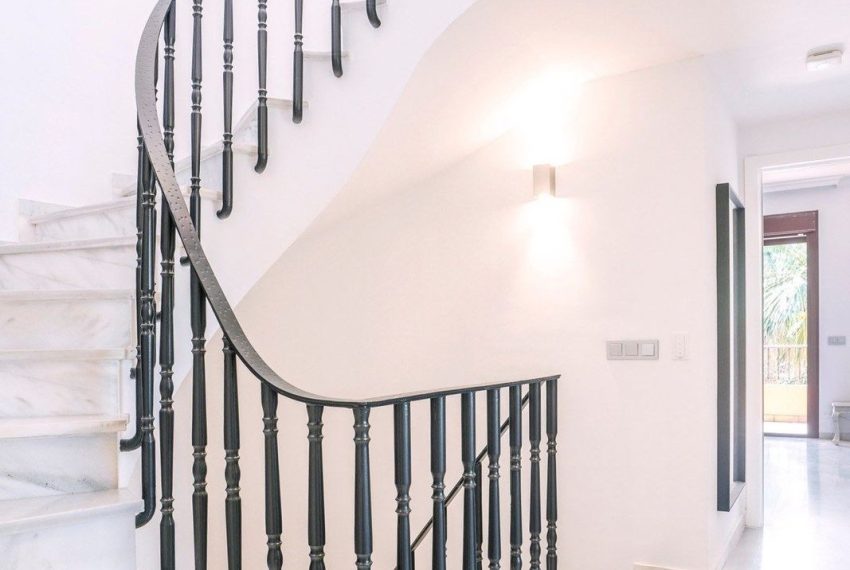 R5162563-Villa-For-Sale-The-Golden-Mile-Semi-Detached-4-Beds-263-Built-5