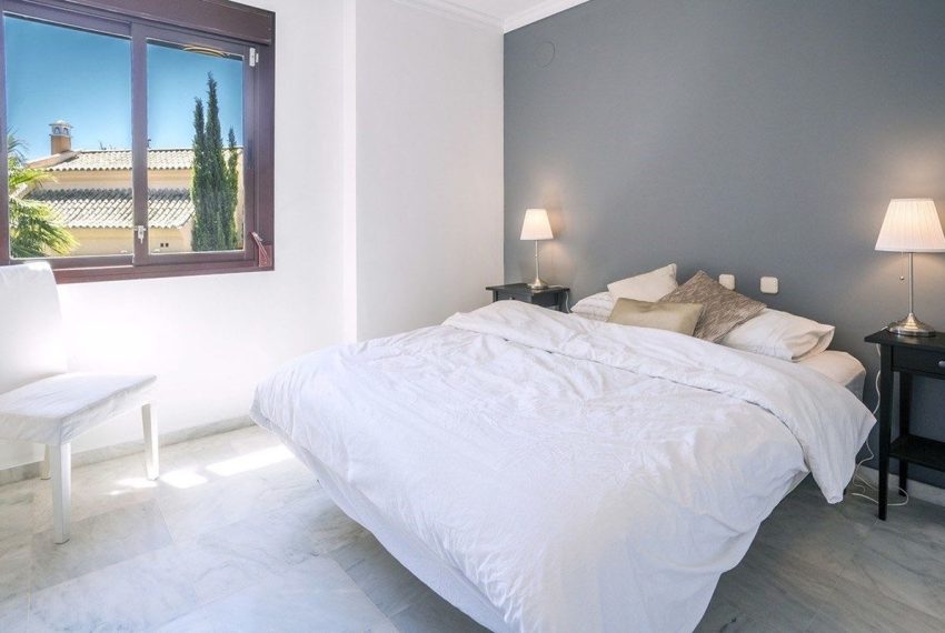 R5162563-Villa-For-Sale-The-Golden-Mile-Semi-Detached-4-Beds-263-Built-9