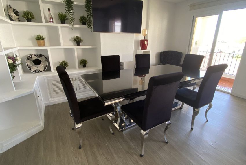 R5162578-Apartment-For-Sale-Diana-Park-Penthouse-2-Beds-90-Built-2