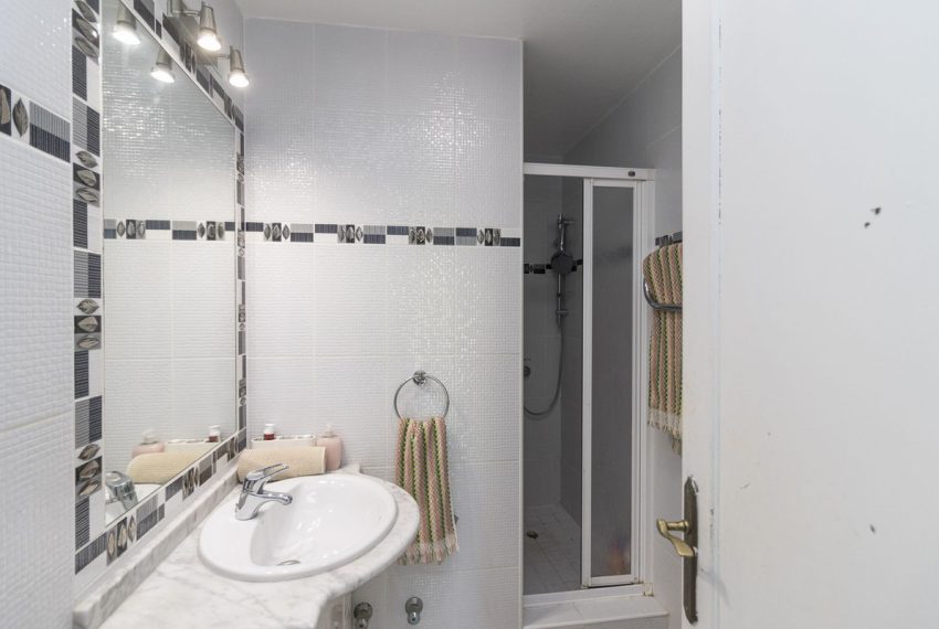 R5163466-Villa-For-Sale-El-Rosario-Detached-4-Beds-267-Built-3