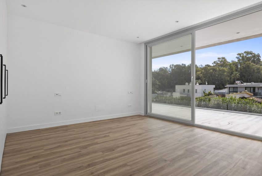 R5163532-Villa-For-Sale-San-Pedro-de-Alcantara-Detached-5-Beds-450-Built-11