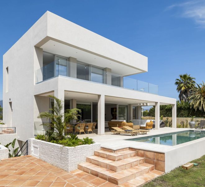 R5163532-Image 1-Detached - 5 Beds - 450 Built