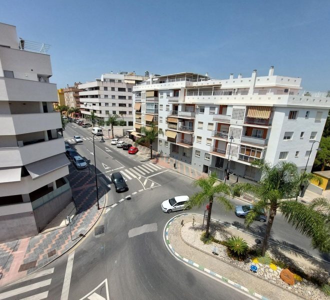 R5163739-Image 1-Penthouse - 3 Beds - 81 Built