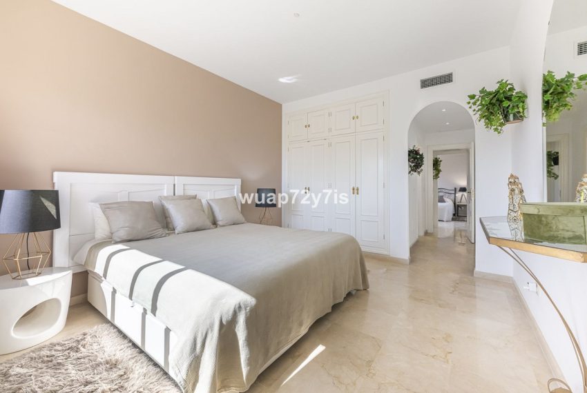 R5163778-Apartment-For-Sale-Estepona-Penthouse-2-Beds-133-Built-19