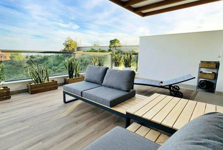 R5163799-Apartment-For-Sale-Nueva-Andalucia-Middle-Floor-2-Beds-93-Built-1