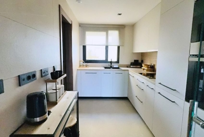 R5163799-Apartment-For-Sale-Nueva-Andalucia-Middle-Floor-2-Beds-93-Built-10