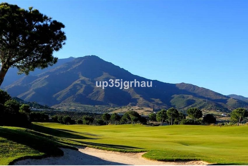 R5164174-Apartment-For-Sale-Estepona-Penthouse-1-Beds-70-Built-16