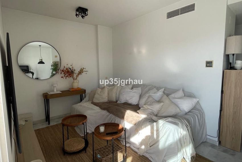 R5164174-Apartment-For-Sale-Estepona-Penthouse-1-Beds-70-Built-6