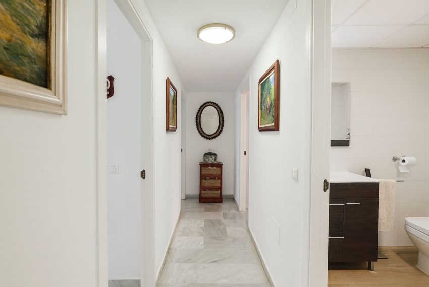 R5164663-Apartment-For-Sale-San-Pedro-de-Alcantara-Penthouse-Duplex-4-Beds-165-Built-16
