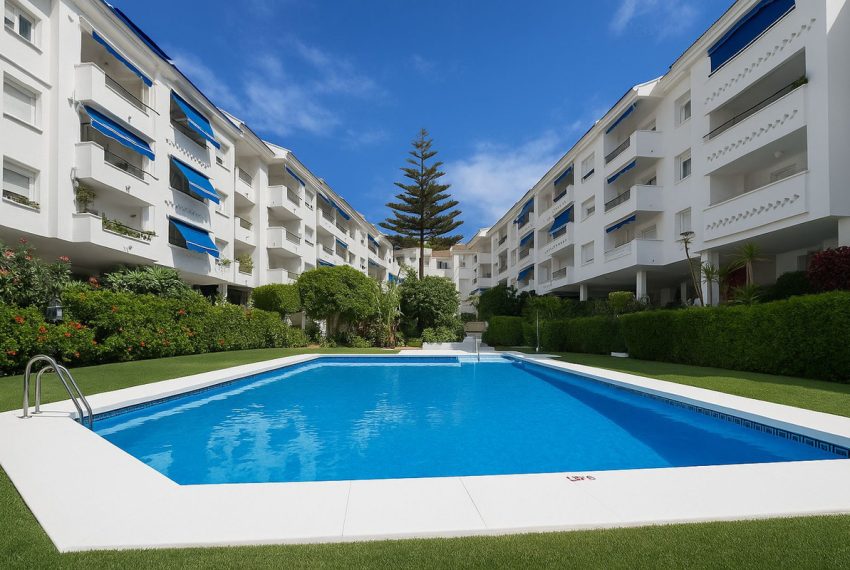 R5164663-Apartment-For-Sale-San-Pedro-de-Alcantara-Penthouse-Duplex-4-Beds-165-Built