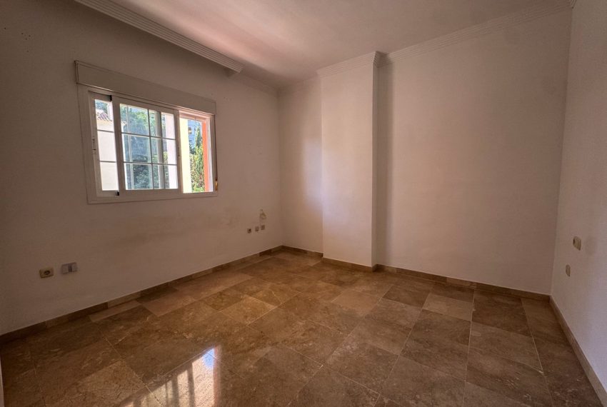 R5164759-Apartment-For-Sale-Las-Brisas-Middle-Floor-2-Beds-115-Built-18
