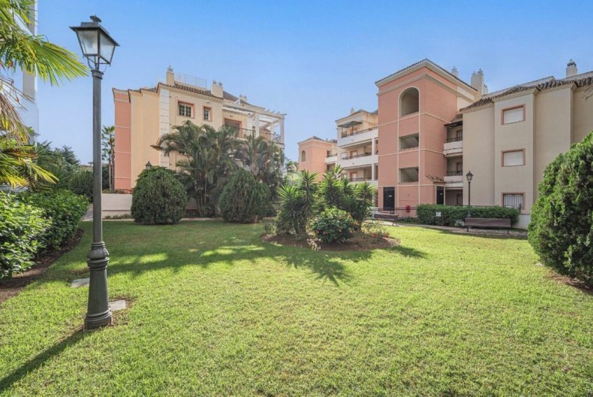 R5164759-Apartment-For-Sale-Las-Brisas-Middle-Floor-2-Beds-115-Built-4