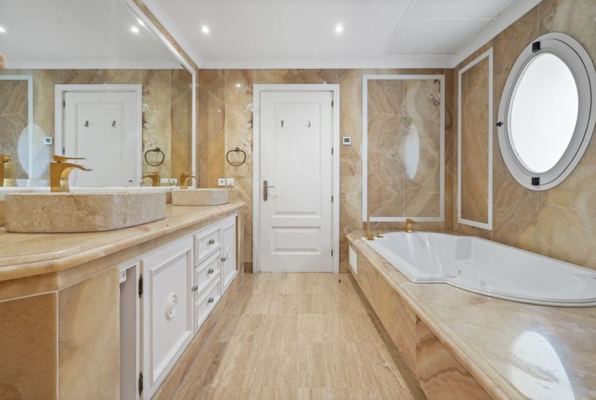 R5164774-Apartment-For-Sale-Marbella-Penthouse-Duplex-3-Beds-314-Built-16
