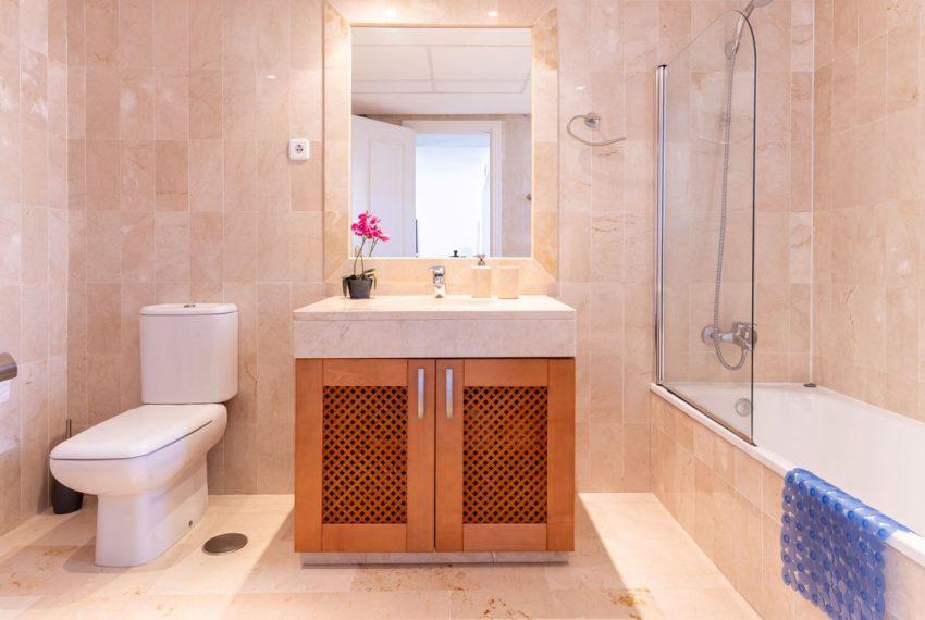 R5164945-Apartment-For-Sale-El-Presidente-Penthouse-2-Beds-137-Built-11